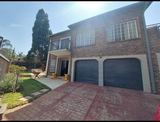 4 BEDROOM HOUSE FOR SALE IN SUIDERBERG